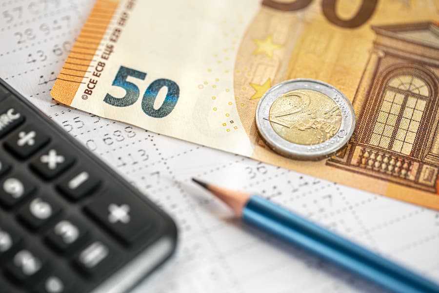 La Agencia Tributaria habilita un formulario para devolver el IRPF pagado de más a mutualistas jubilados a partir del 20 de marzo de 2024.